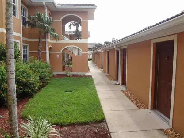 Cape Coral, FL 33909,1076 Winding Pines CIR #104