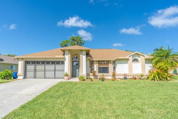 19570 Oak Forest DR, Fort Myers, FL 33967