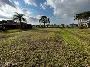 Lehigh Acres, FL 33936,19400 Orchidtree CT