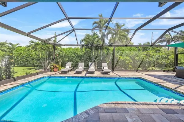 Naples, FL 34110,430 Cypress Way E