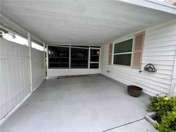 Lehigh Acres, FL 33936,10 Desert Candle CIR