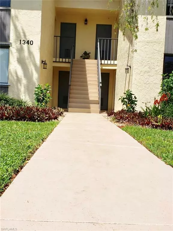 Naples, FL 34104,1340 Green Valley CIR #1602