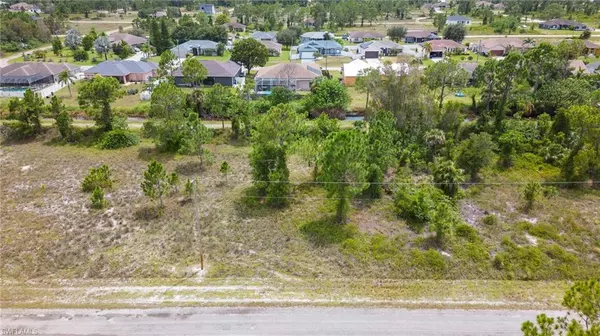 Lehigh Acres, FL 33974,1226 Edelweiss ST E