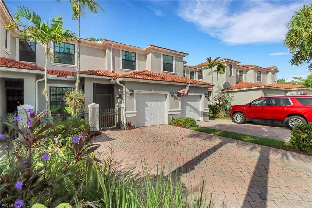 Naples, FL 34119,15208 Summit Place CIR #192