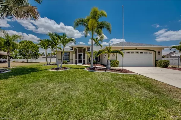 Cape Coral, FL 33990,2217 SE 11th ST