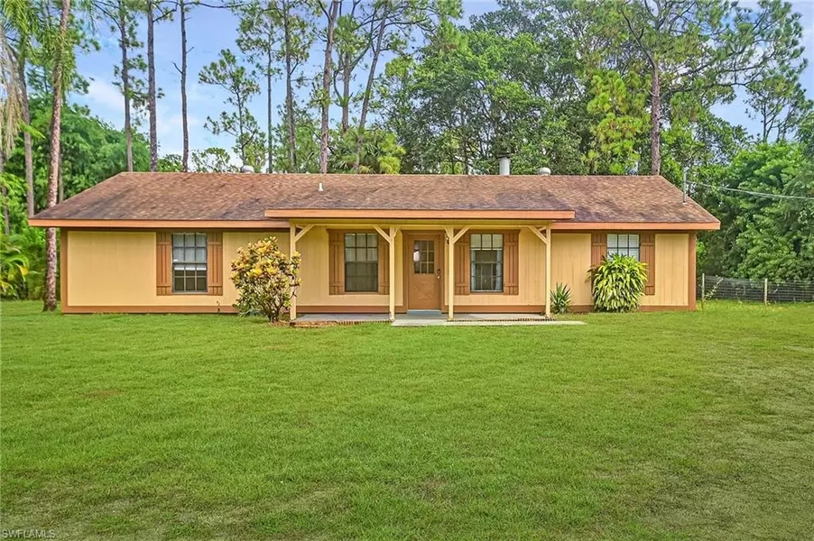 3841 Golden Gate BLVD E, Naples, FL 34120
