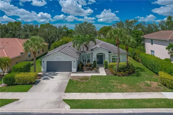 8464 Laurel Lakes BLVD, Naples, FL 34119