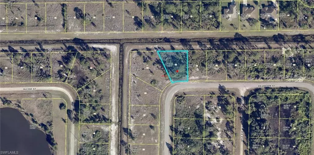 1047 Dearborn ST, Lehigh Acres, FL 33974