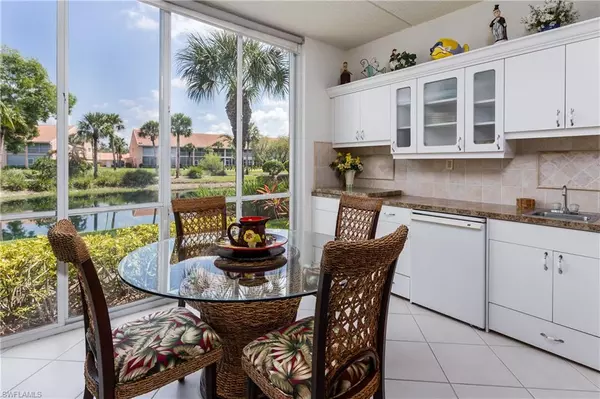 Naples, FL 34114,6770 Beach Resort DR #9