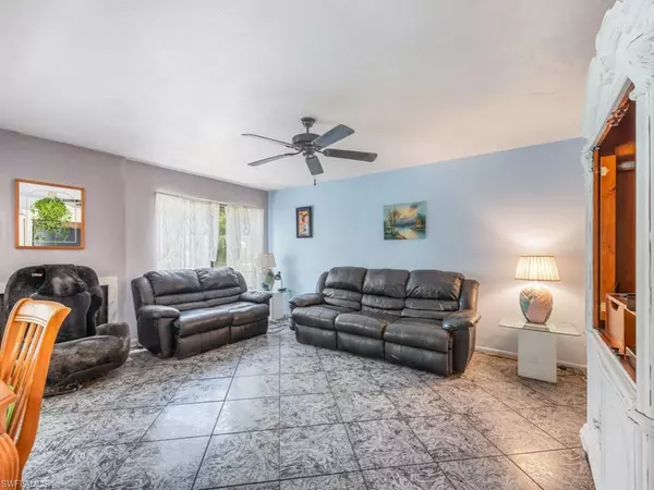 Naples, FL 34116,6031 Dogwood WAY