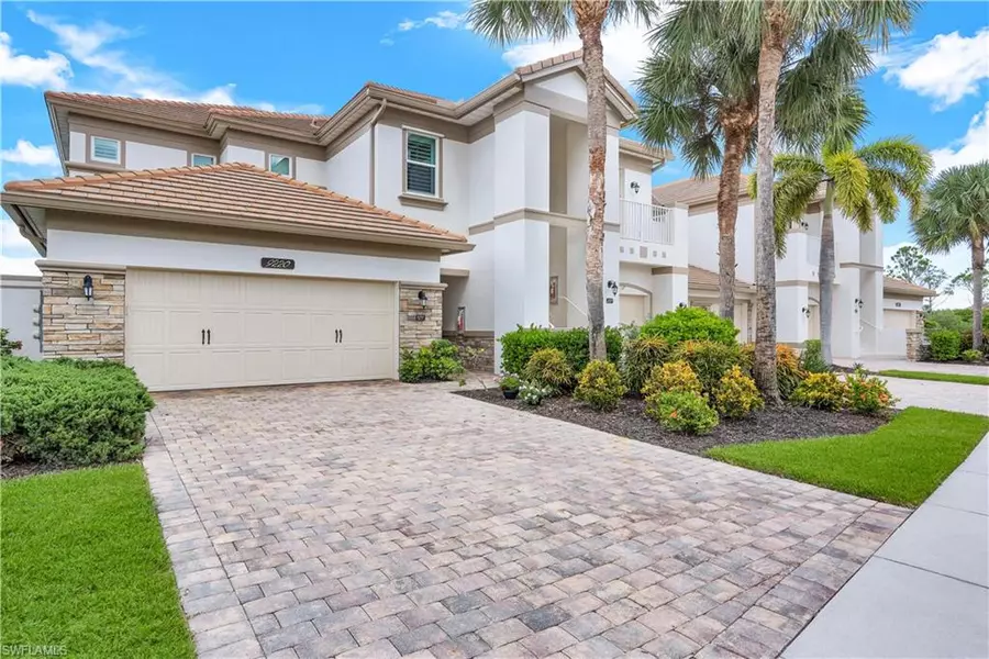 9220 Quartz LN #7-101, Naples, FL 34120