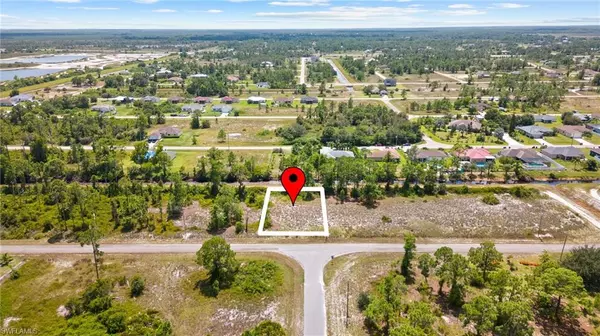 Lehigh Acres, FL 33974,1242 Edelweiss ST E