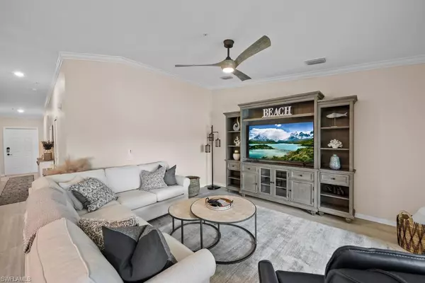 Naples, FL 34113,9521 Avellino WAY #2423