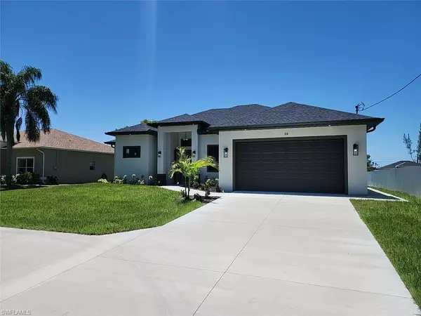 316 Jacaranda PKWY E, Cape Coral, FL 33909