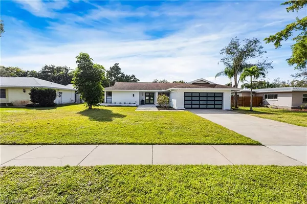 1248 Morningside DR, Fort Myers, FL 33901