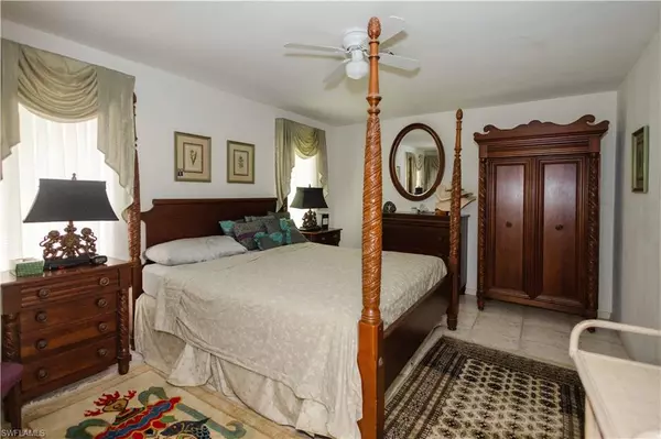 Fort Myers, FL 33901,1580 Olmeda WAY