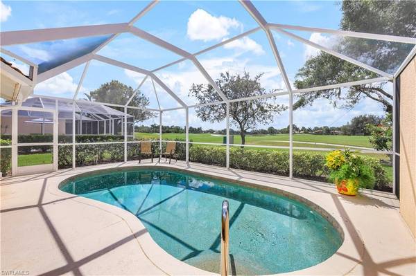 6667 Castlelawn PL #19, Naples, FL 34113