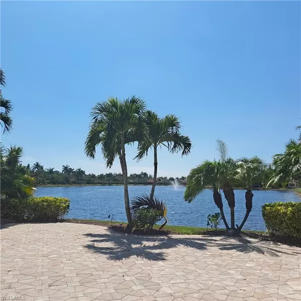 Naples, FL 34114,4847 Carriage CT