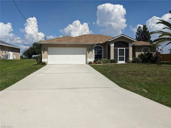 2737 NW Juanita PL, Cape Coral, FL 33993