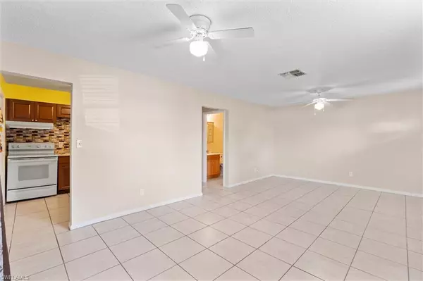 Lehigh Acres, FL 33936,20 Desert Candle CIR