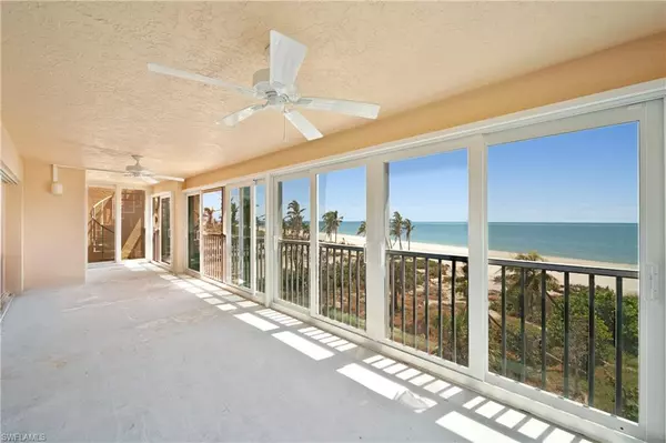 Sanibel, FL 33957,3049 W Gulf DR #302