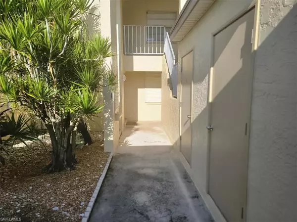 Cape Coral, FL 33904,3612 SE 12th AVE #6