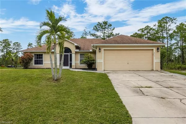 Lehigh Acres, FL 33972,913 TRUMAN AVE