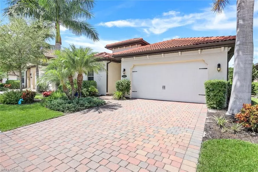 16361 Aberdeen WAY, Naples, FL 34110