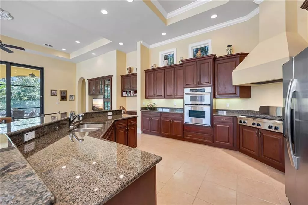 Bonita Springs, FL 34134,24070 Tuscany CT