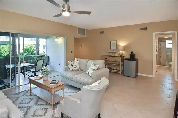 Bonita Springs, FL 34134,4131 Lake Forest DR #1113