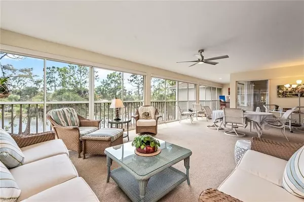 750 Waterford DR #301, Naples, FL 34113