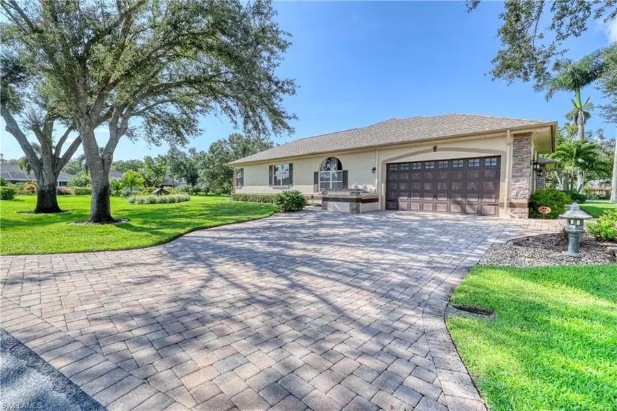 6705 Highland Pines CIR, Fort Myers, FL 33966