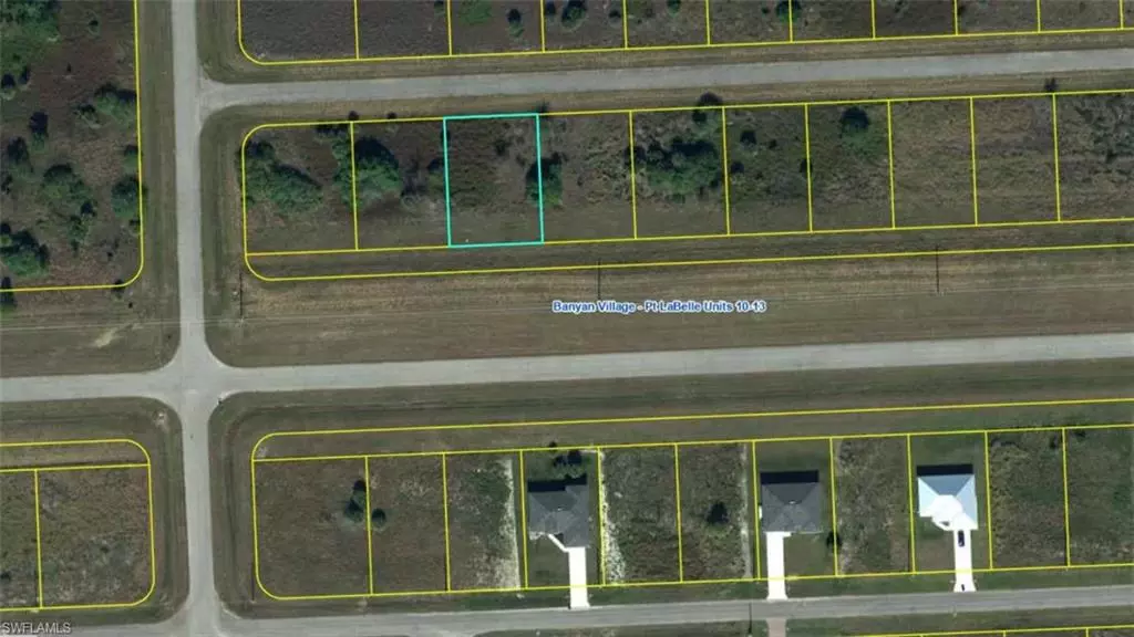 105 Carousel AVE, Labelle, FL 33935