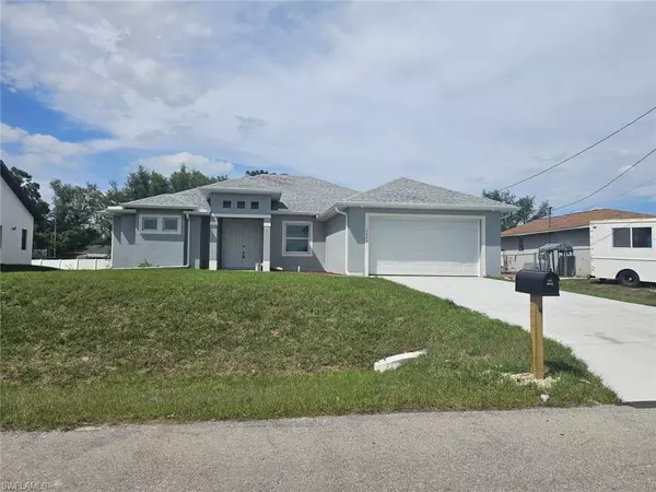 3006 15th ST SW, Lehigh Acres, FL 33976