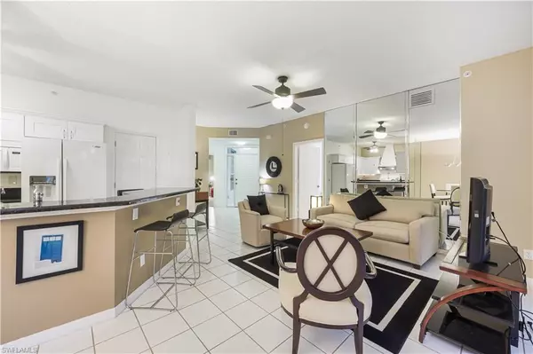 Naples, FL 34119,88 Silver Oaks CIR #4103