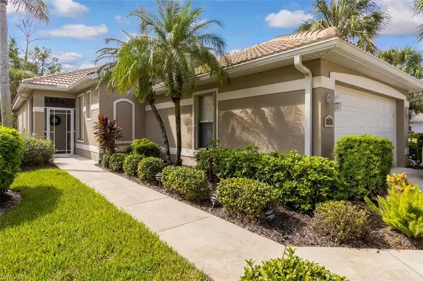 8056 Woodridge Pointe DR, Fort Myers, FL 33912