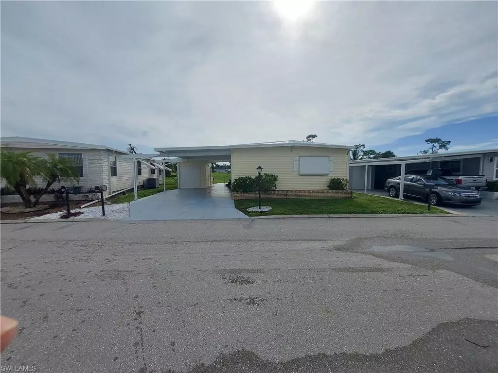 North Fort Myers, FL 33903,295 Boros DR