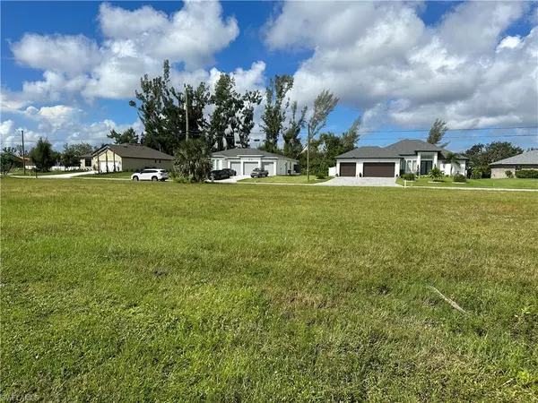 Cape Coral, FL 33991,113 SW 34th AVE