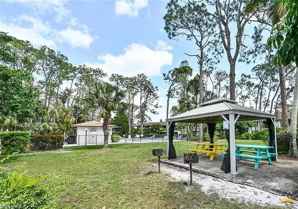 Naples, FL 34112,1765 COURTYARD WAY #103