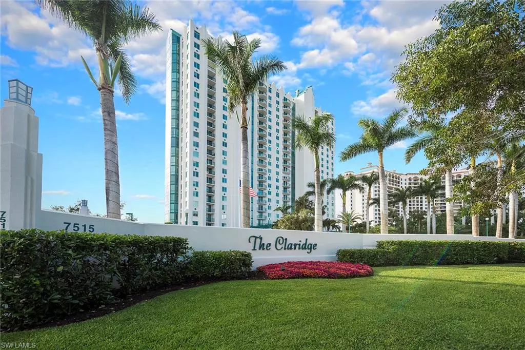 Naples, FL 34108,7515 Pelican Bay BLVD #6D