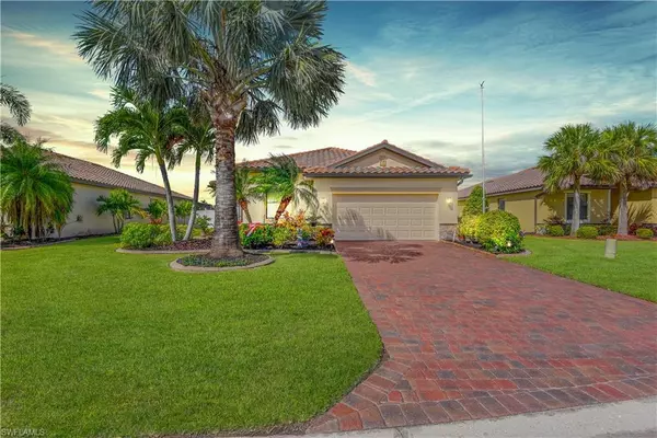 2784 Via Piazza LOOP, Fort Myers, FL 33905