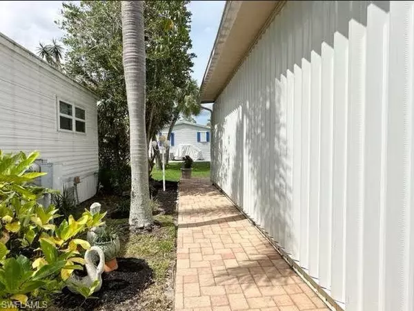 Naples, FL 34114,186 Panther Pass CIR #186