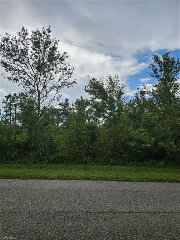 4089 Winona ST, Port Charlotte, FL 33948