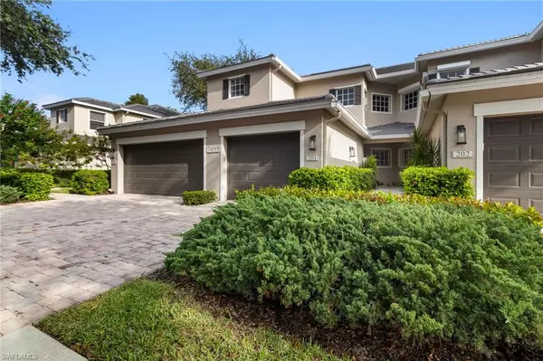 Naples, FL 34109,7099 Pond Cypress CT #5-201