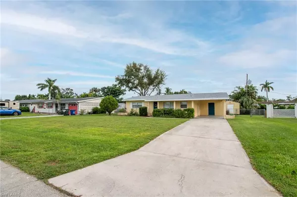 1442 Byron RD, Fort Myers, FL 33919