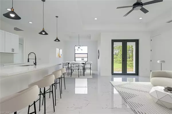 Lehigh Acres, FL 33974,506 Cottonwood AVE S