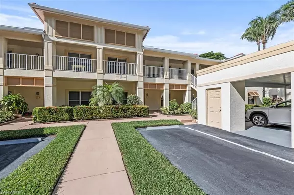 Naples, FL 34110,1005 Tarpon Cove DR #203