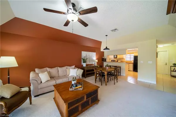 Naples, FL 34105,1557 Oyster Catcher PT #Unit B #1557