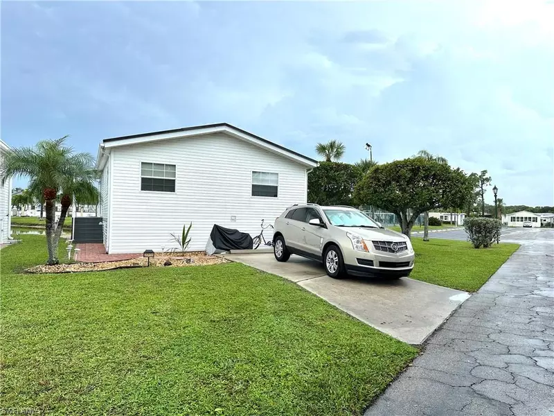 20191 Cobblestone CT, Estero, FL 33928