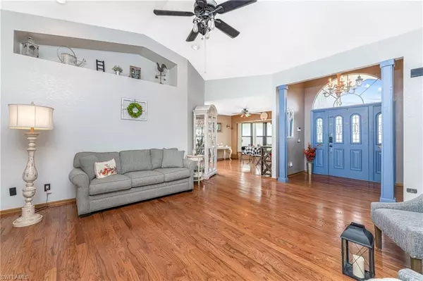 Port Charlotte, FL 33952,21270 Giddings AVE